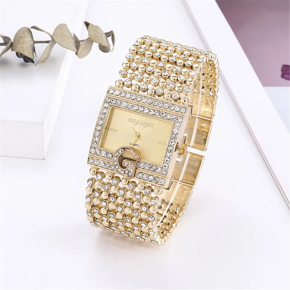 Shiny gold women's watch