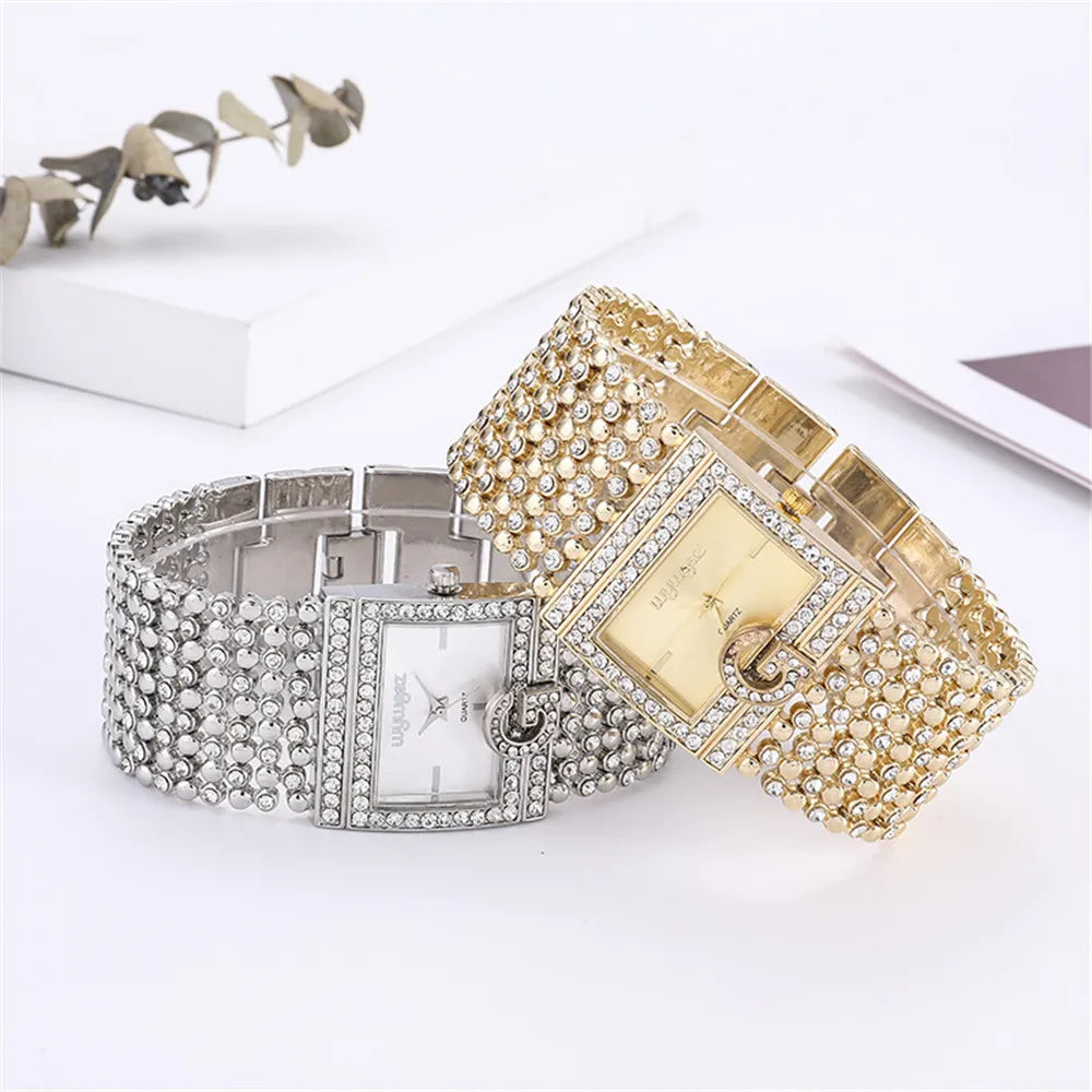 Shiny gold women's watch