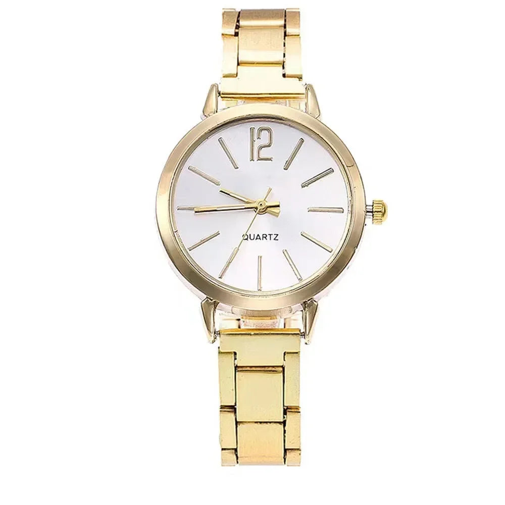 Women's quartz watch with shiny bracelet